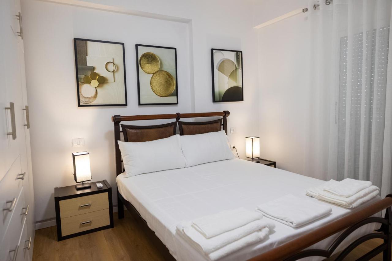 Victoria Lungomare Apartment فلورا المظهر الخارجي الصورة
